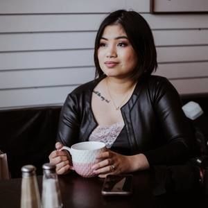 Meet your Posher, Isabel